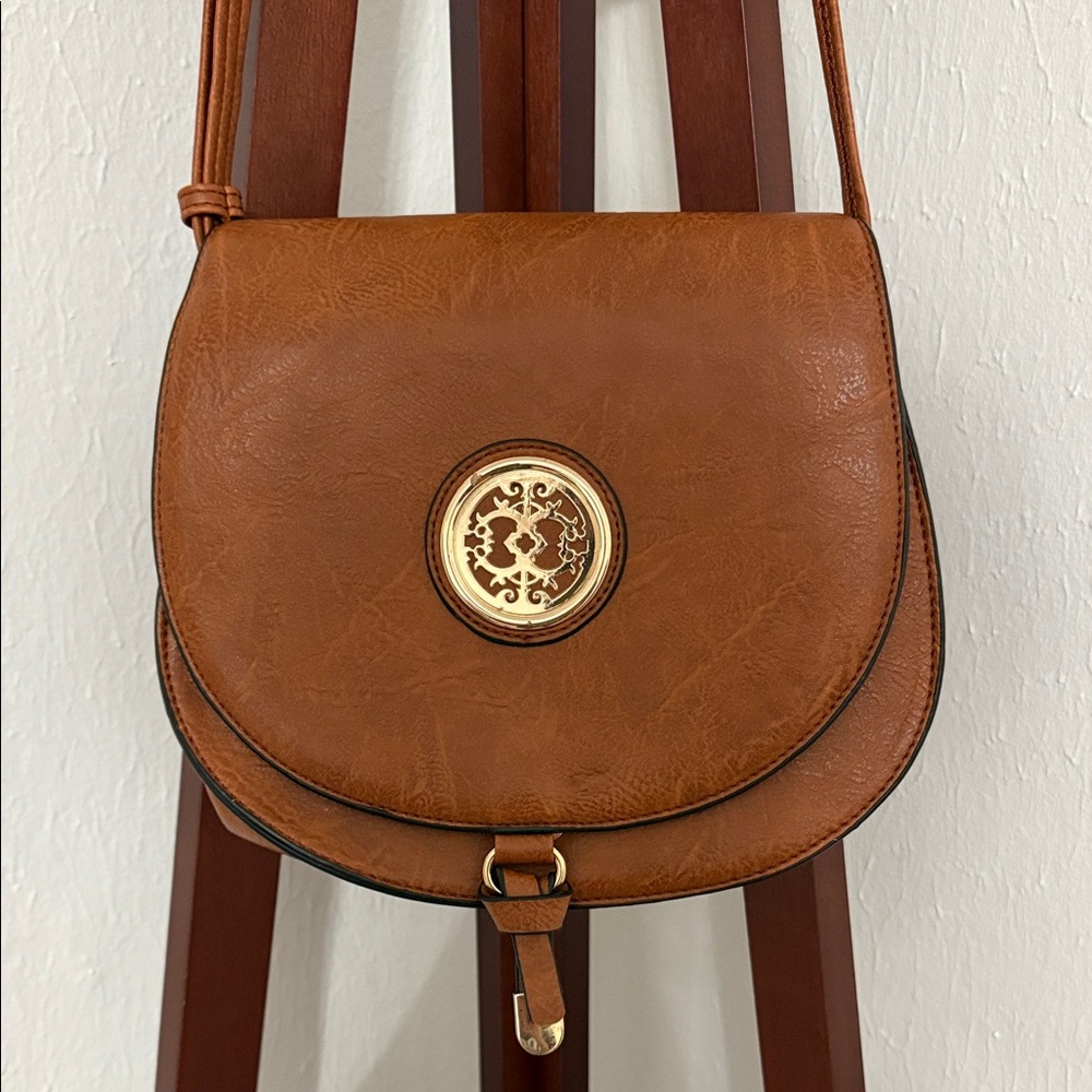 Chic Brown Crossbody Bag with Gold Accent